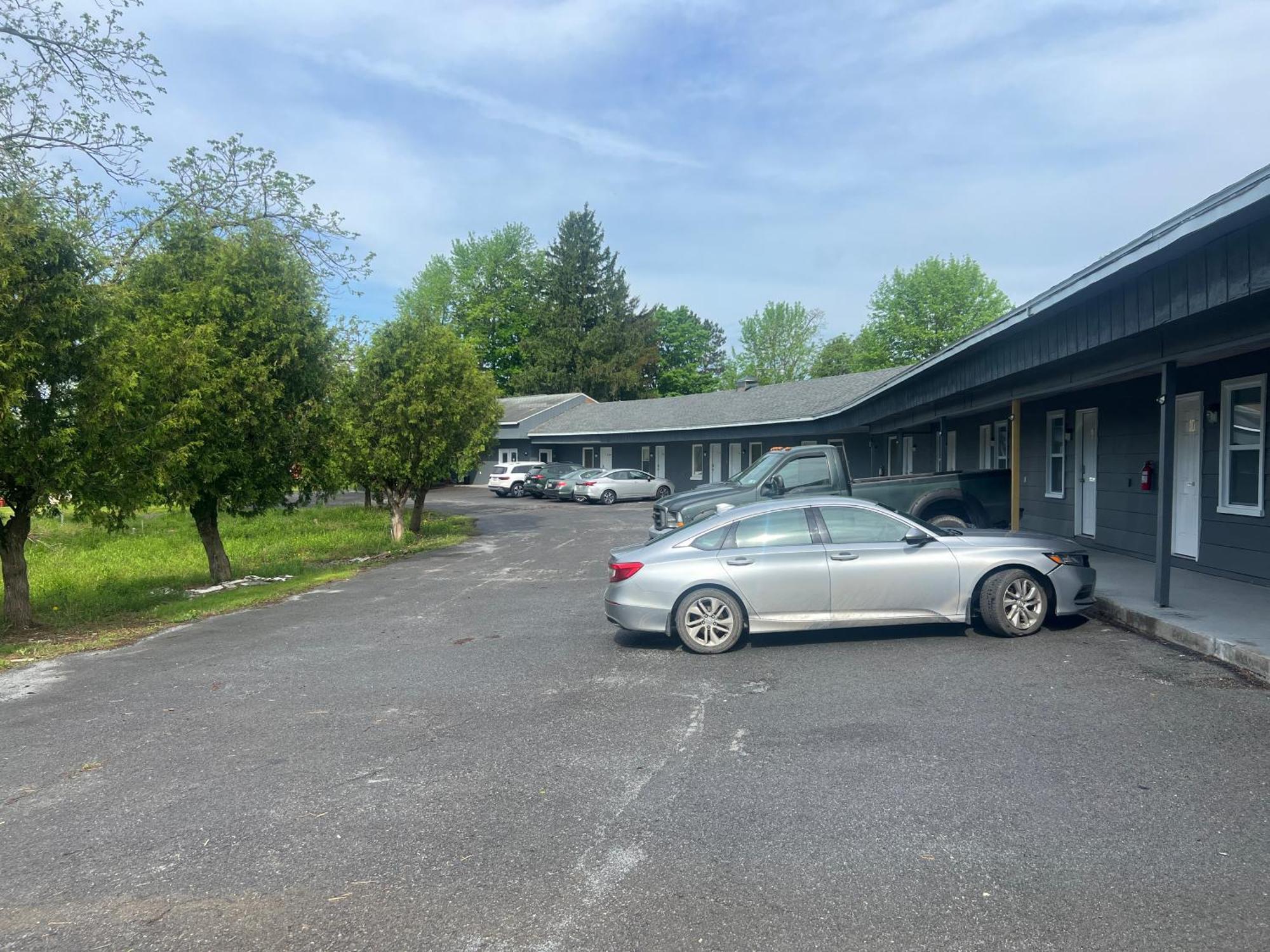Nest Inn Watertown Kültér fotó